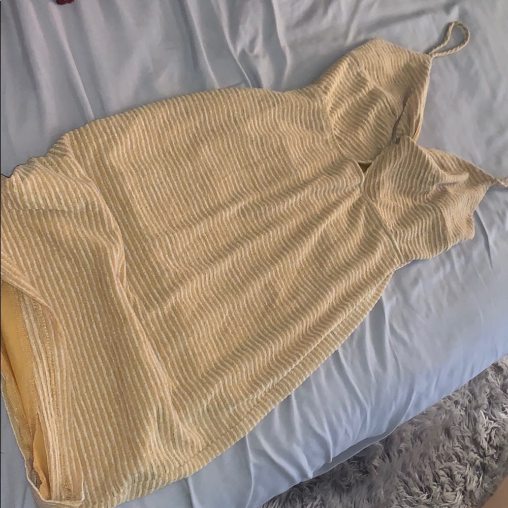 Yellow dress